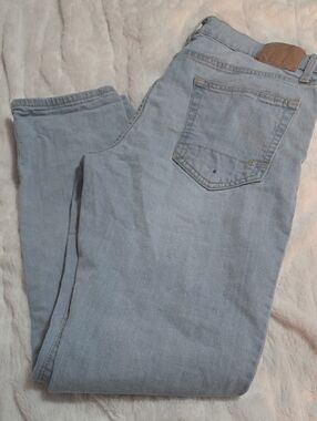 Aeropostale Light Blue Relaxed Fit Men's Jeans